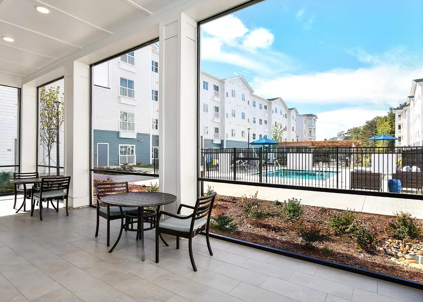 view of the courtyard and pool at Highpoint Fort Mill 2